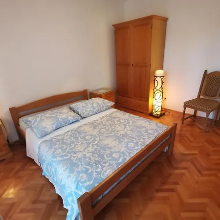 By The Sea Vinisce, Trogir - 4288 아파트 *