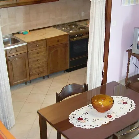 By The Sea Vinisce, Trogir - 4288 아파트 Vinišće