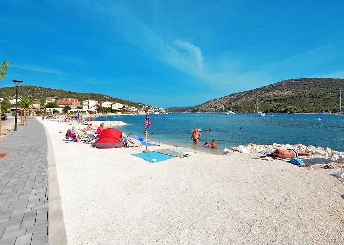 By The Sea Vinisce, Trogir - 4288 Apartamento Vinišće