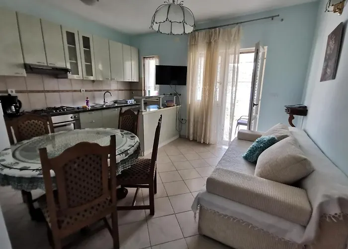 By The Sea Vinisce, Trogir - 4288 Apartamento Vinišće